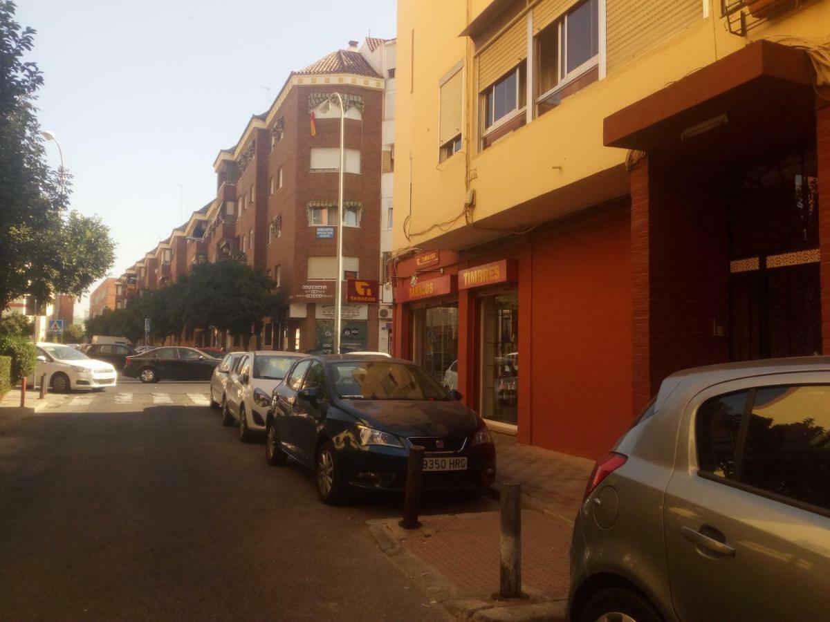 Apartment Triana To Sevilla Buitenkant foto